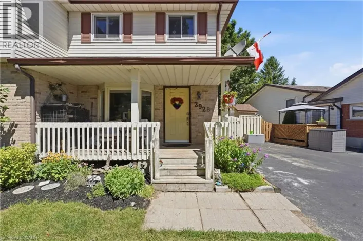292 MAYVIEW Court Unit# B, Waterloo