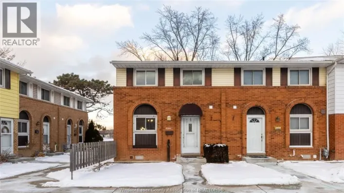 2920 Meadowbrook Lane Unit# 1, Windsor