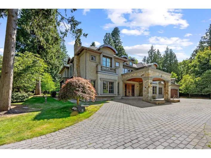 2923 WOODCREST PLACE, Surrey