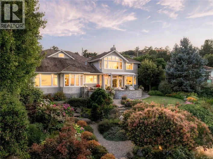 2924 Mt. Baker View Rd, Saanich
