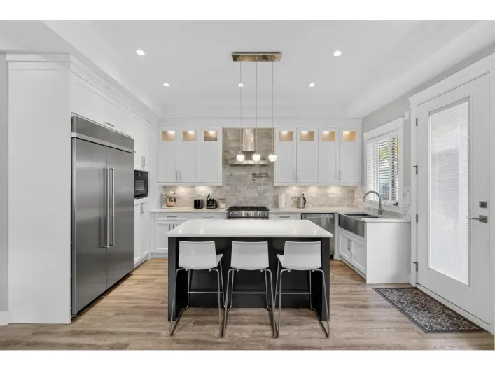 2926 160 STREET, Surrey