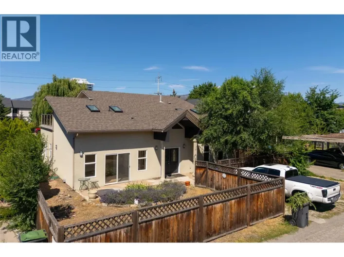 2929 Richter Street, Kelowna