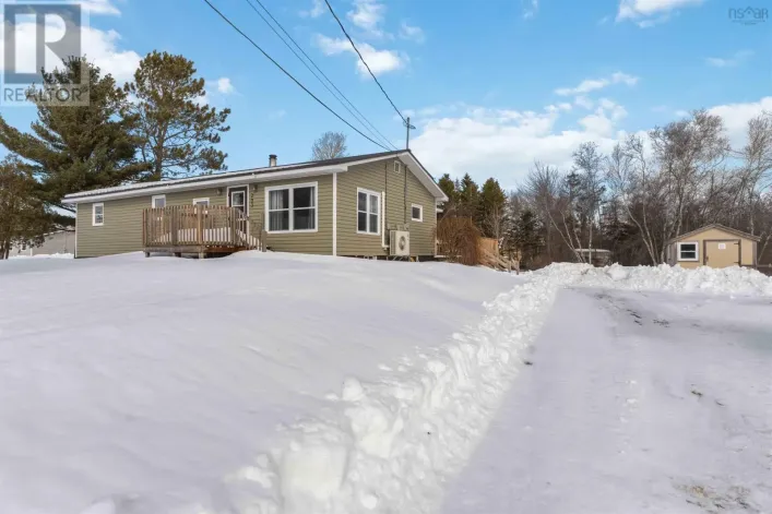 293 French Road, Plympton