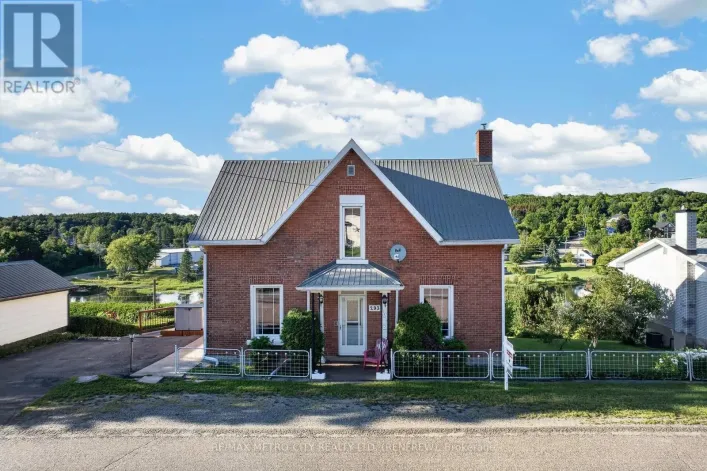 293 QUEEN STREET, Bonnechere Valley