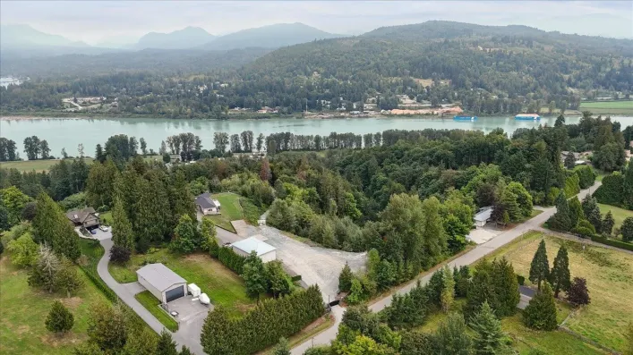 29325 MARSH MCCORMICK ROAD, Abbotsford