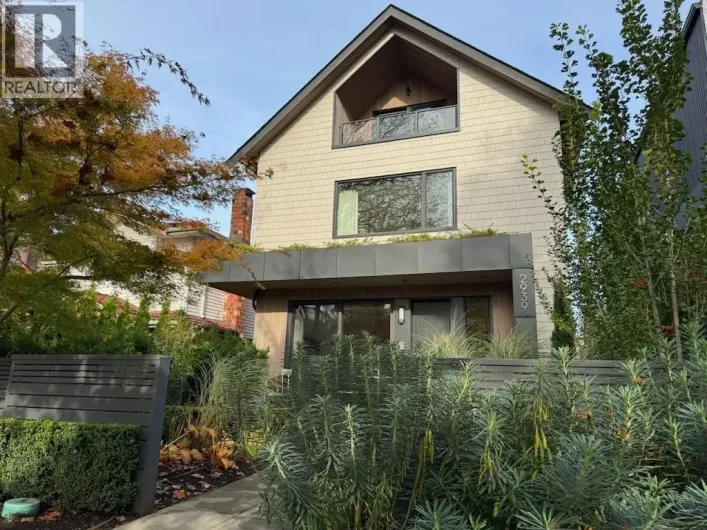 2939 W 15TH AVENUE, Vancouver