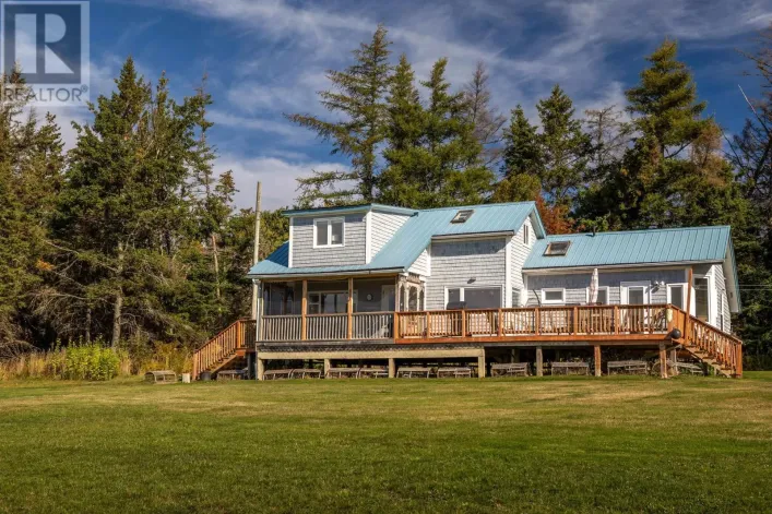294 Bruce Point Road, Launching