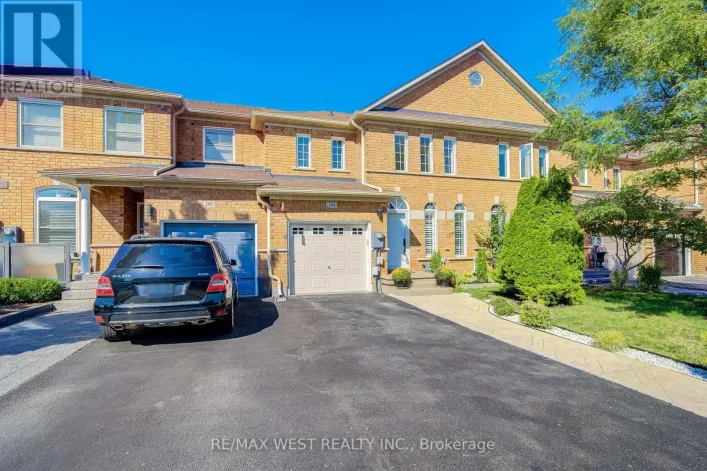 294 HAWKVIEW BOULEVARD, Vaughan