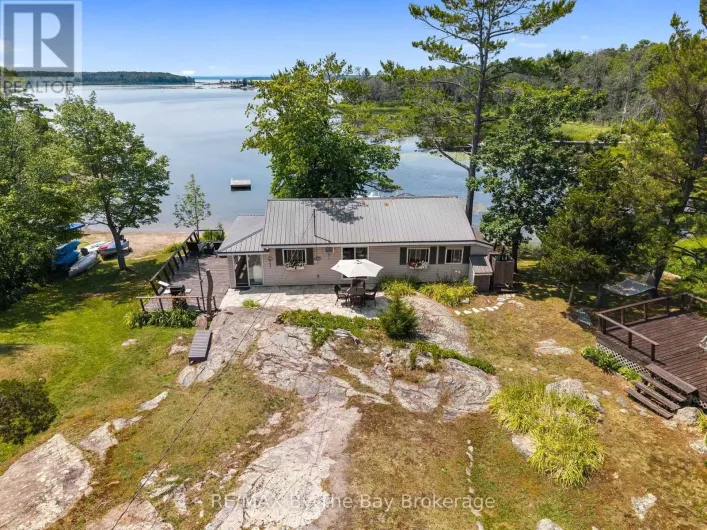 294 PRISQUE ROAD, Georgian Bay