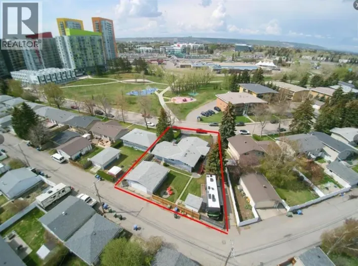 2940 Blakiston Drive NW, Calgary