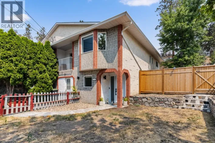 2942 McAllister Road, West Kelowna