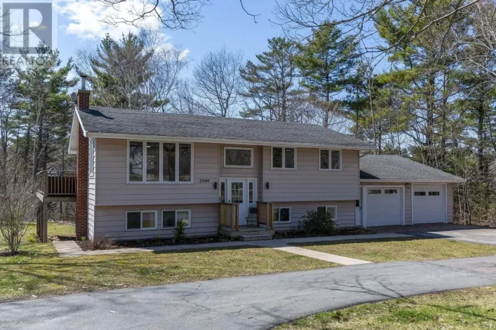 2949 Lovett Road, Coldbrook