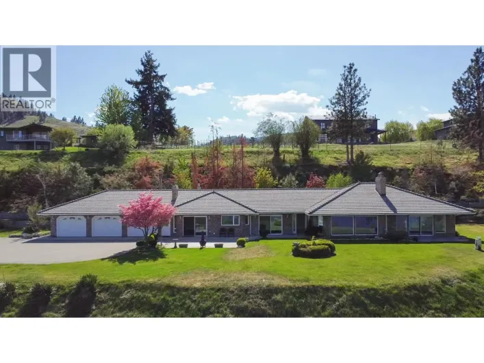 295 Linden Avenue, Kaleden