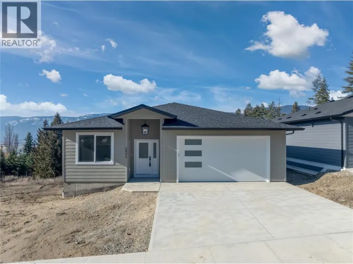 2951 27 Street NE, Salmon Arm