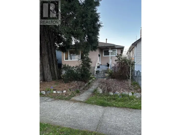 2955 E 29TH AVENUE, Vancouver
