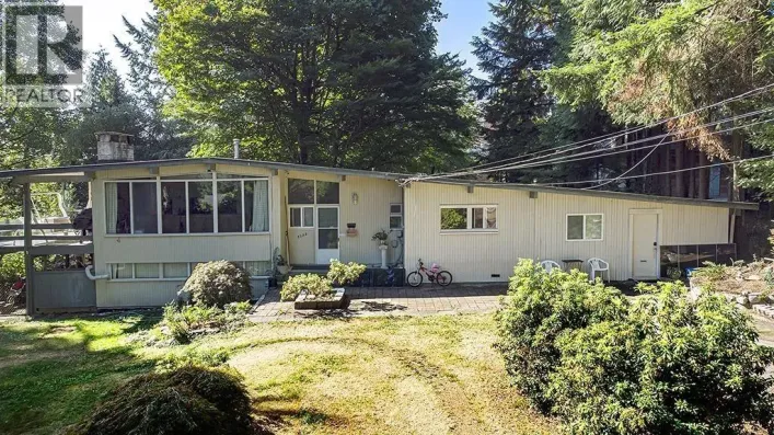 2955 STARLIGHT WAY, Coquitlam