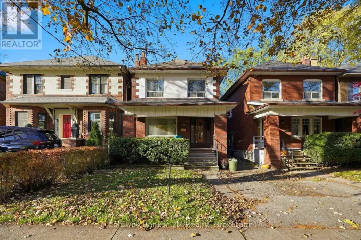 296 BRIAR HILL AVENUE, Toronto