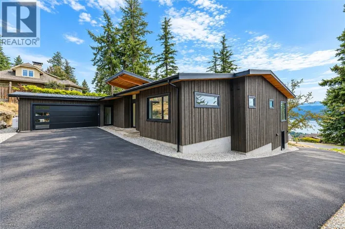 296 Canvasback Pl, Salt Spring