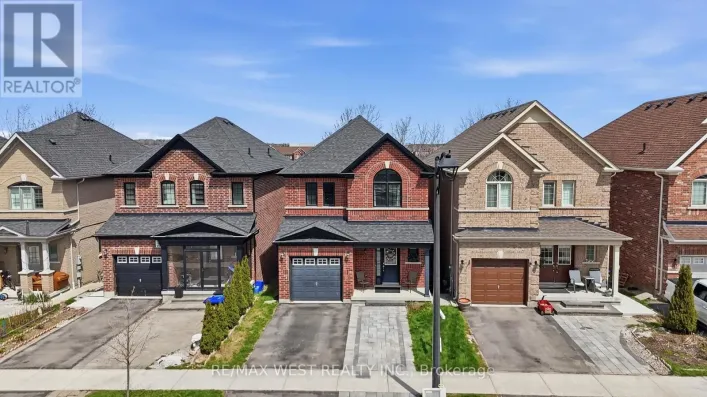 296 MILLER PARK AVENUE, Bradford West Gwillimbury