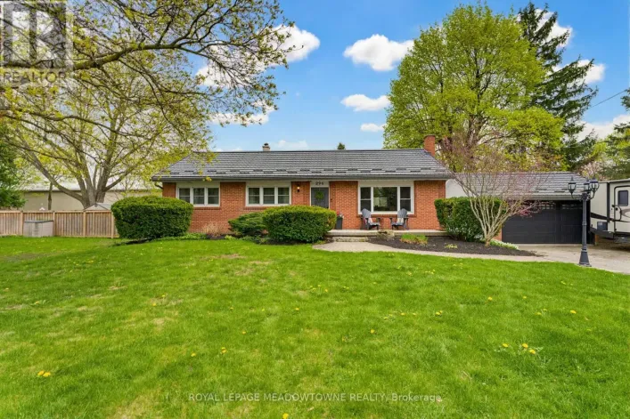 296 PROGRESTON ROAD, Hamilton