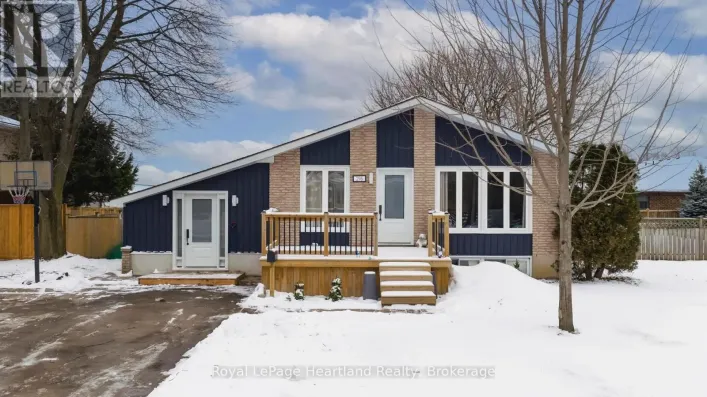 296 WALNUT STREET S, Goderich)