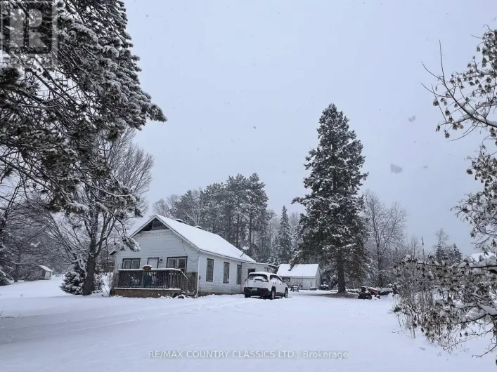 29606 60 HIGHWAY, South Algonquin