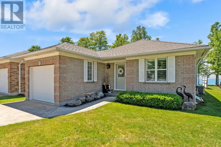 297 BETHUNE CRESCENT, Goderich)