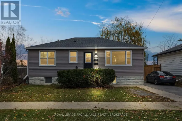 297 KINGSCOURT AVENUE, Kingston