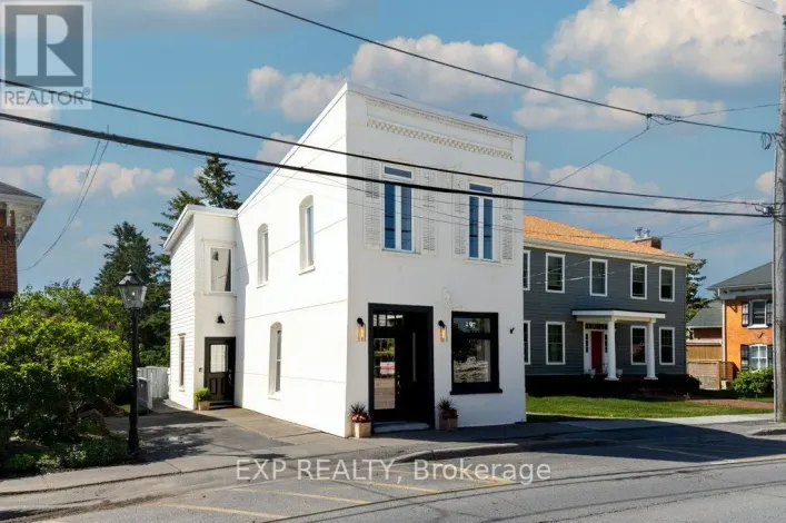 297 MAIN STREET, Prince Edward County