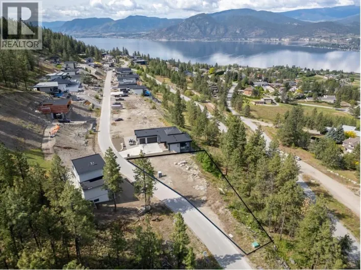 2975 Outlook Way, Naramata