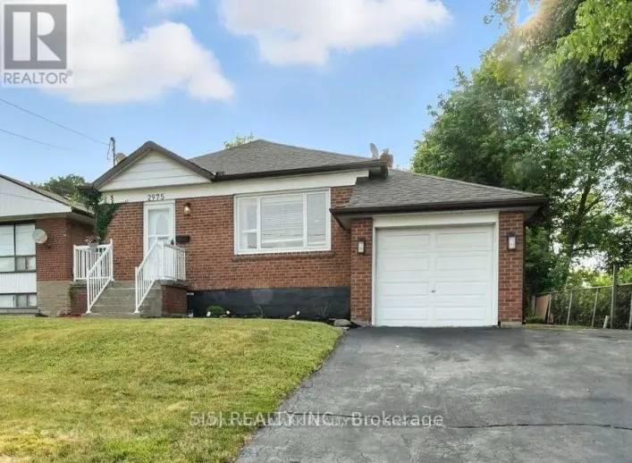 2975 WESTON ROAD, Toronto