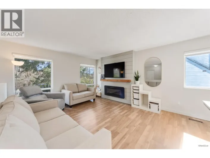 2978 FLEMING AVENUE, Coquitlam