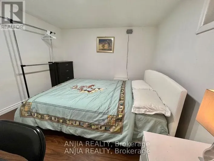 298 EMPRESS BASEMENT AVENUE, Toronto