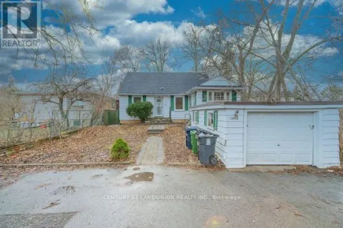 2982 BAYVIEW AVENUE, Toronto