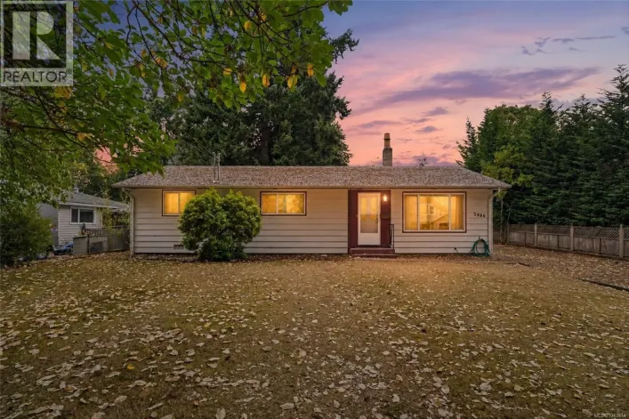 2986 Glen Lake Rd, Langford