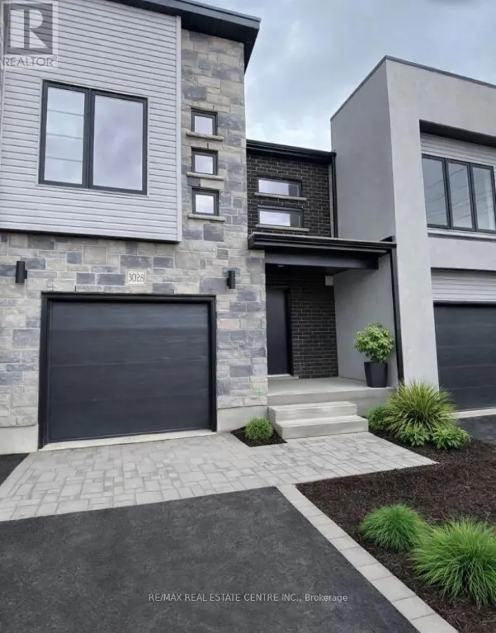 2986 TURNER CRESCENT, London South