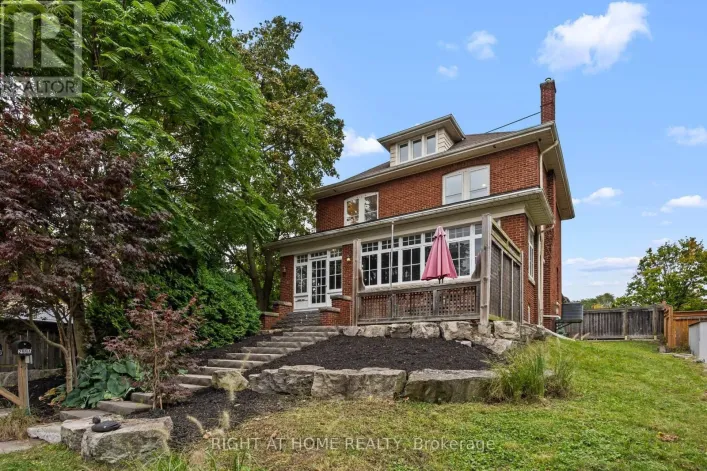 299 PLAINS ROAD W, Burlington