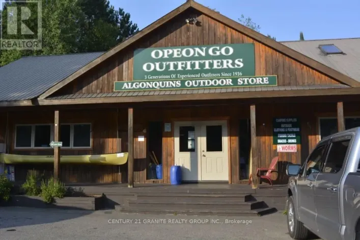 29902 HIGHWAY 60, South Algonquin