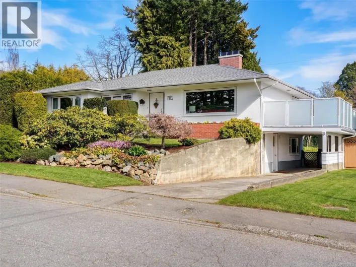 2991 Eastdowne Rd, Oak Bay