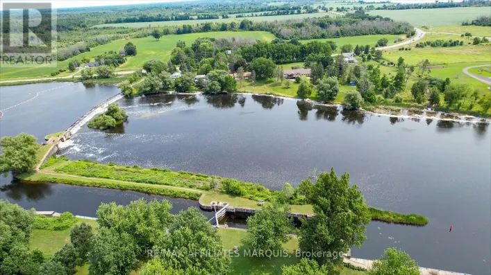 2995 43 HIGHWAY, Montague