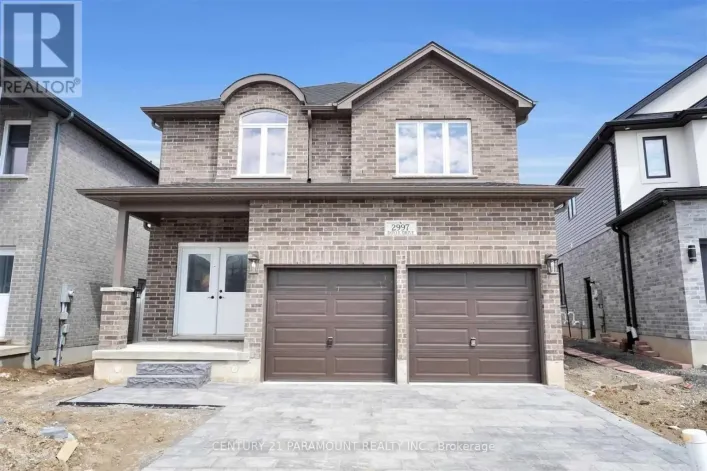 2997 DOYLE DRIVE, London South