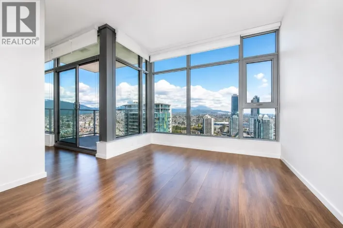 29th 1888 GILMORE AVENUE, Burnaby