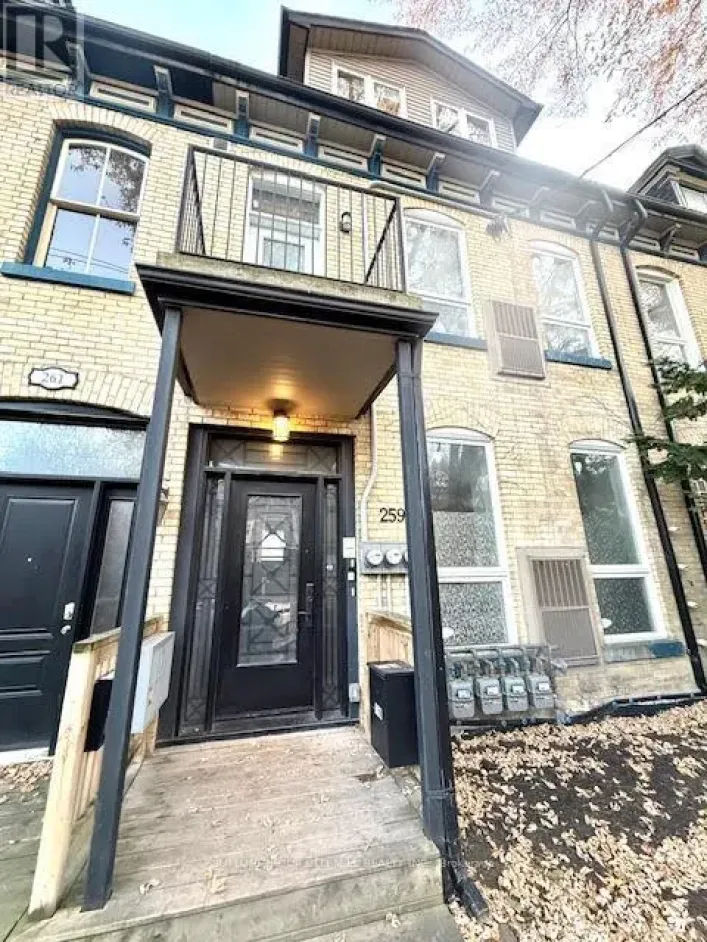 2A - 259 GERRARD STREET E, Toronto