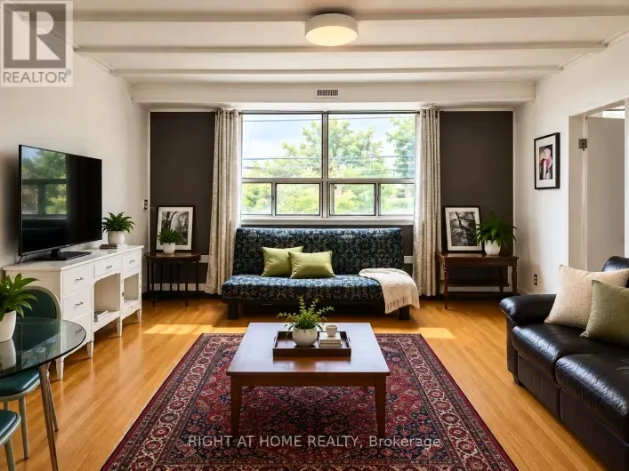 Duplex for rent: 2A - 2849 KINGSTON ROAD, Toronto