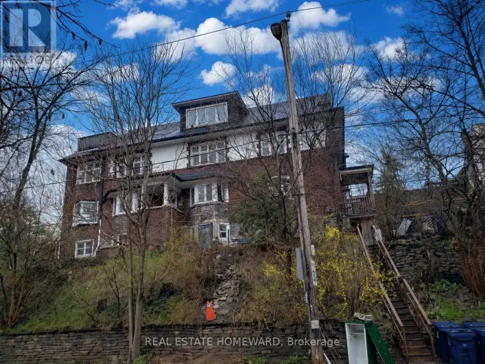 2A - 435 PARKSIDE DRIVE, Toronto