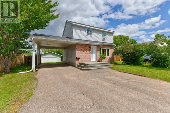 2A SELKIRK STREET, Petawawa
