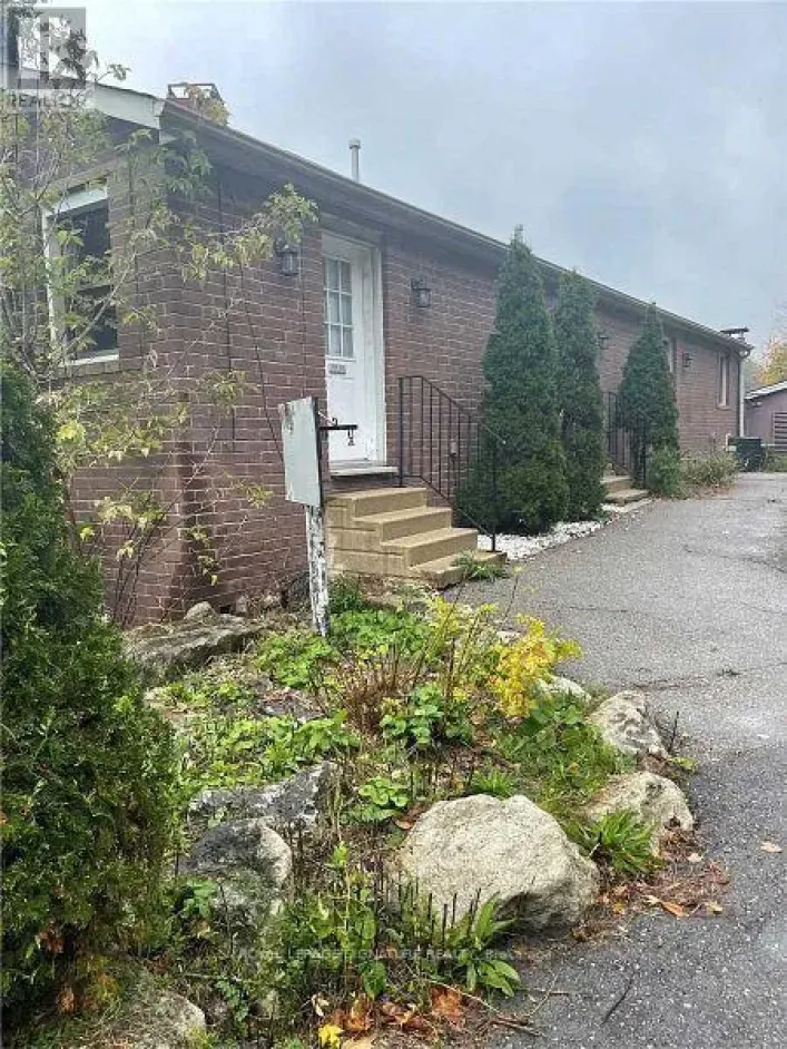 2B - 43 MAIN STREET S, Milton