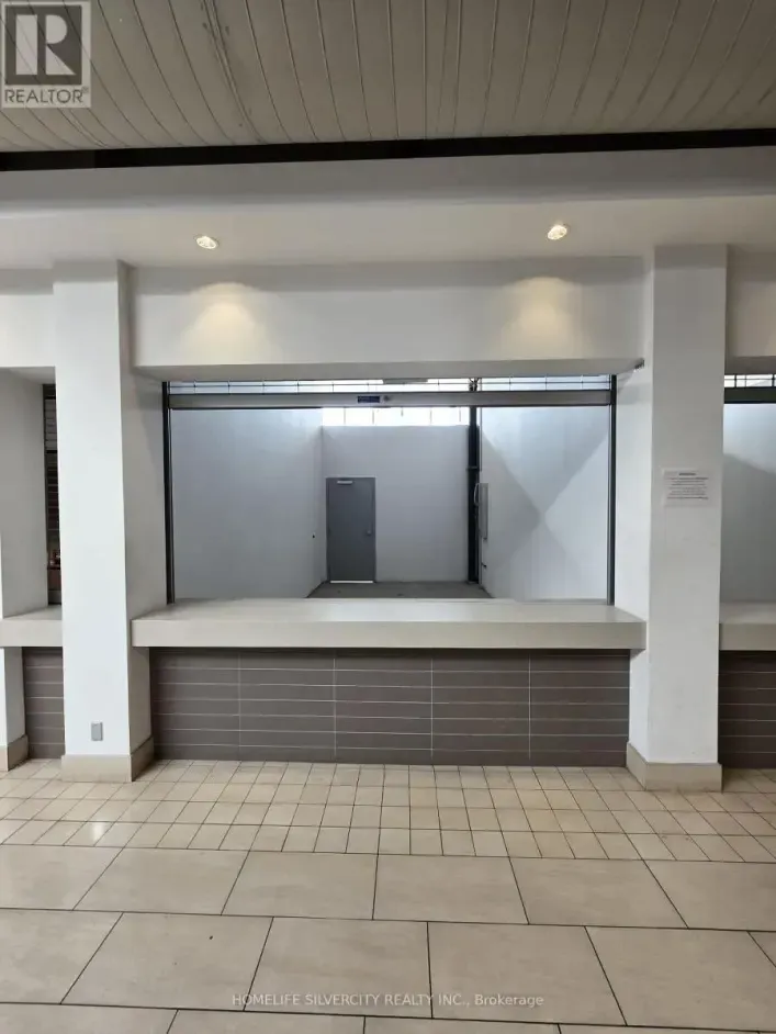 Retail for sale: 2B11 - 7215 GOREWAY DRIVE, Mississauga