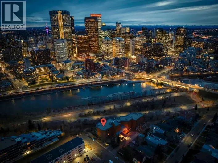 2D, 215 2 Street NE, Calgary