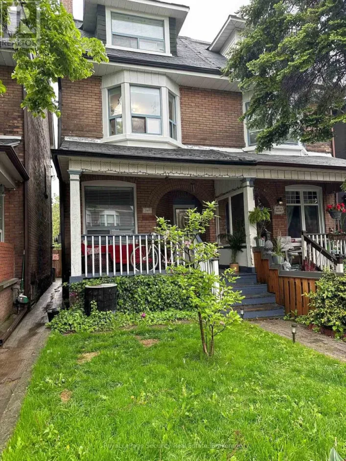 2ND & 3RD FLOOR - 380 CRAWFORD STREET, Toronto